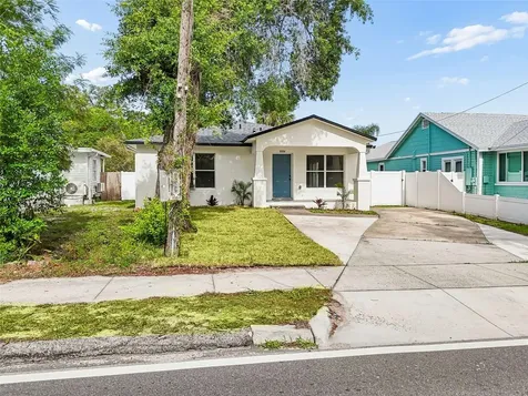 8104 N Boulevard Tampa FL 33604