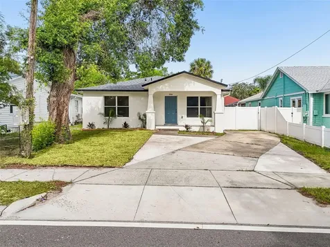 8104 N Boulevard Tampa FL 33604