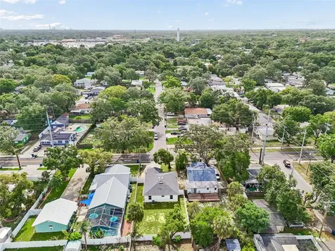 8104 N Boulevard Tampa FL 33604