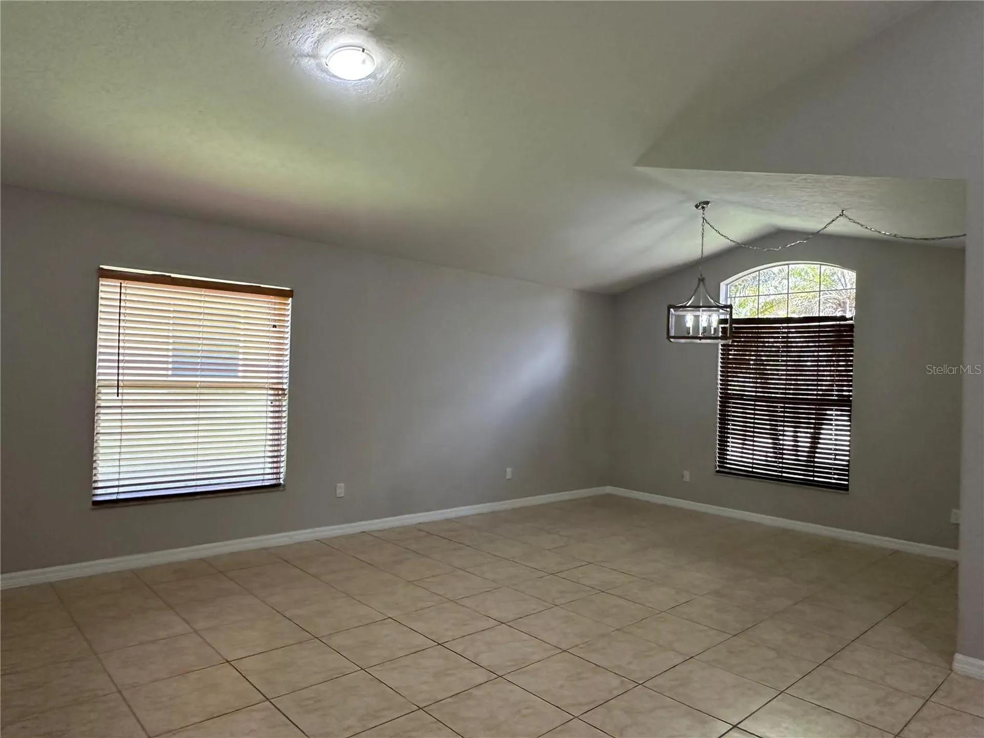12713 Winfield Scott Boulevard Orlando FL 32837