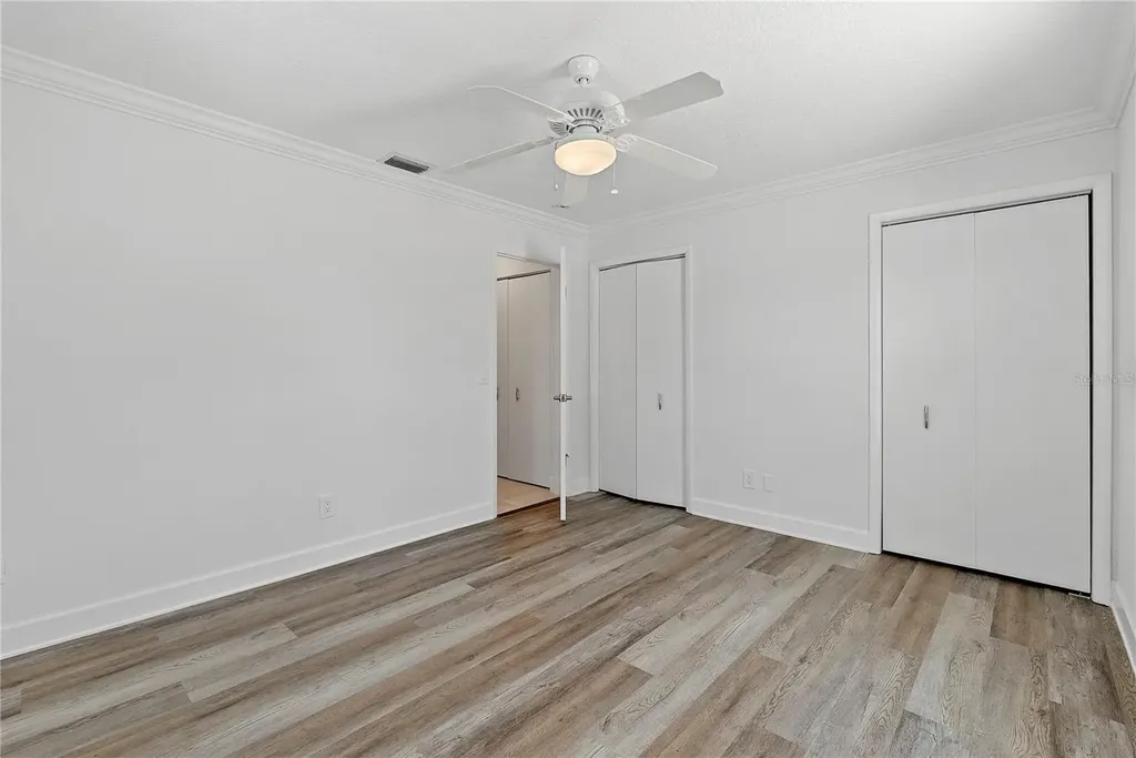 805 Leisey Circle Ruskin FL 33570