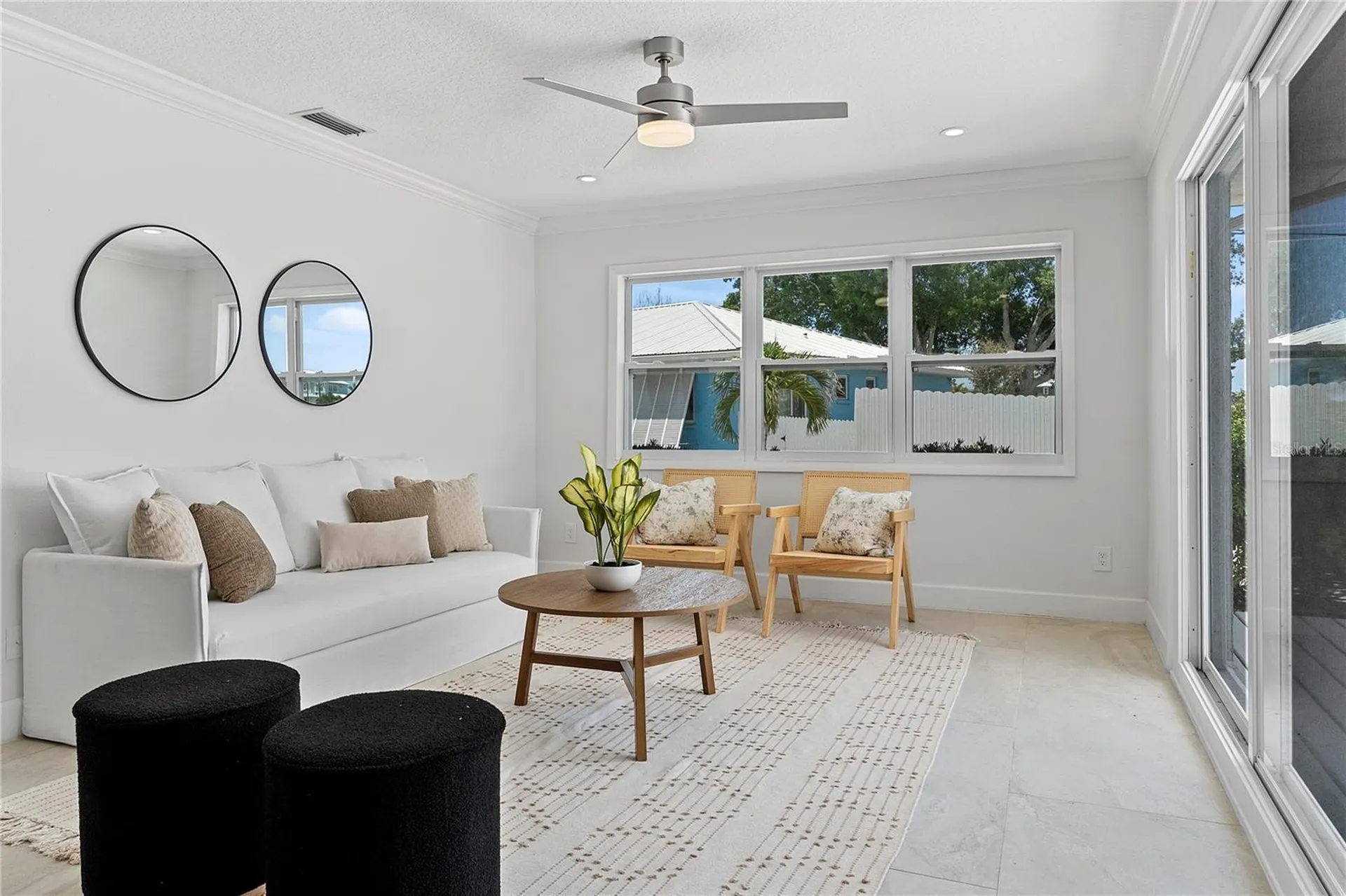805 Leisey Circle Ruskin FL 33570