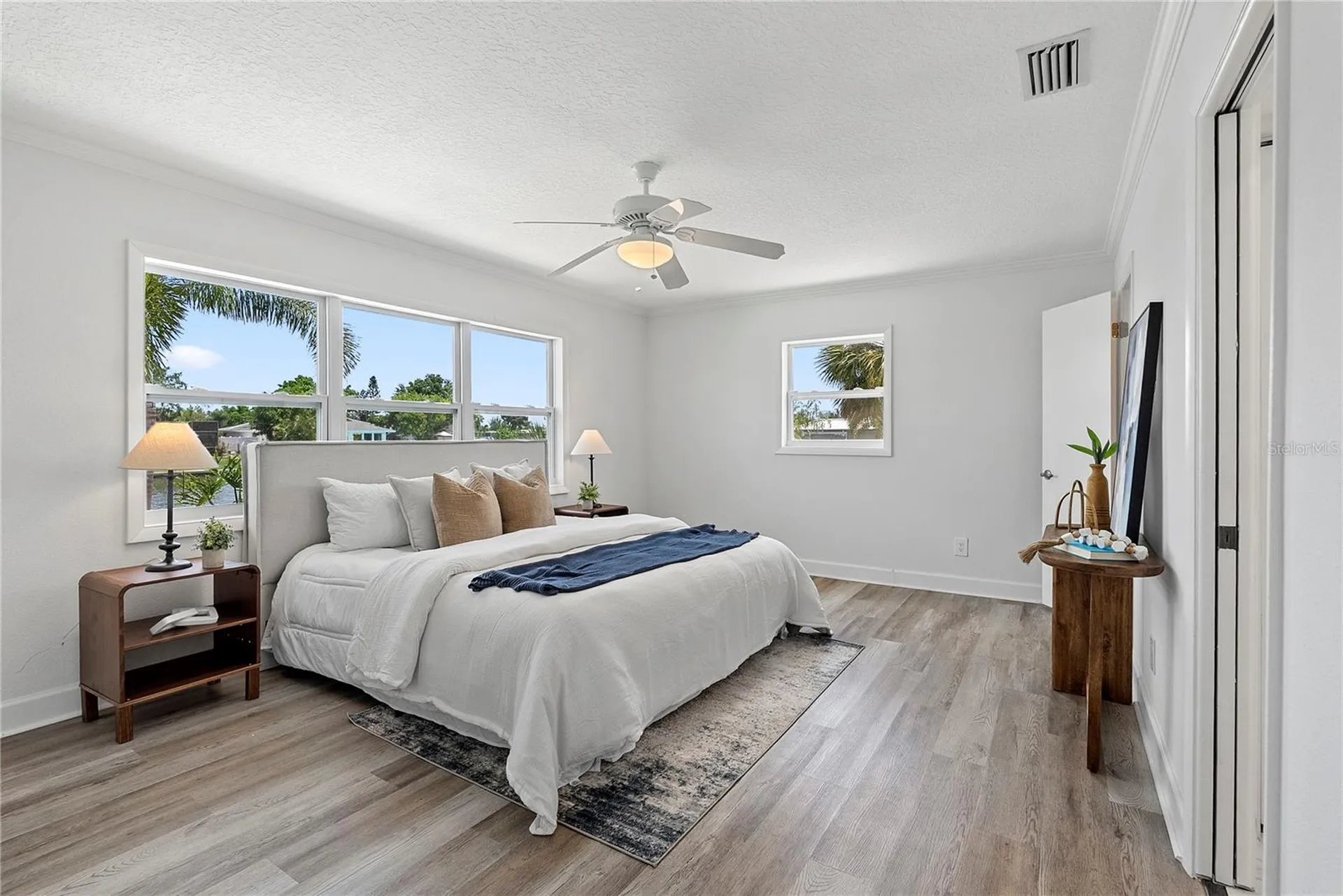 805 Leisey Circle Ruskin FL 33570