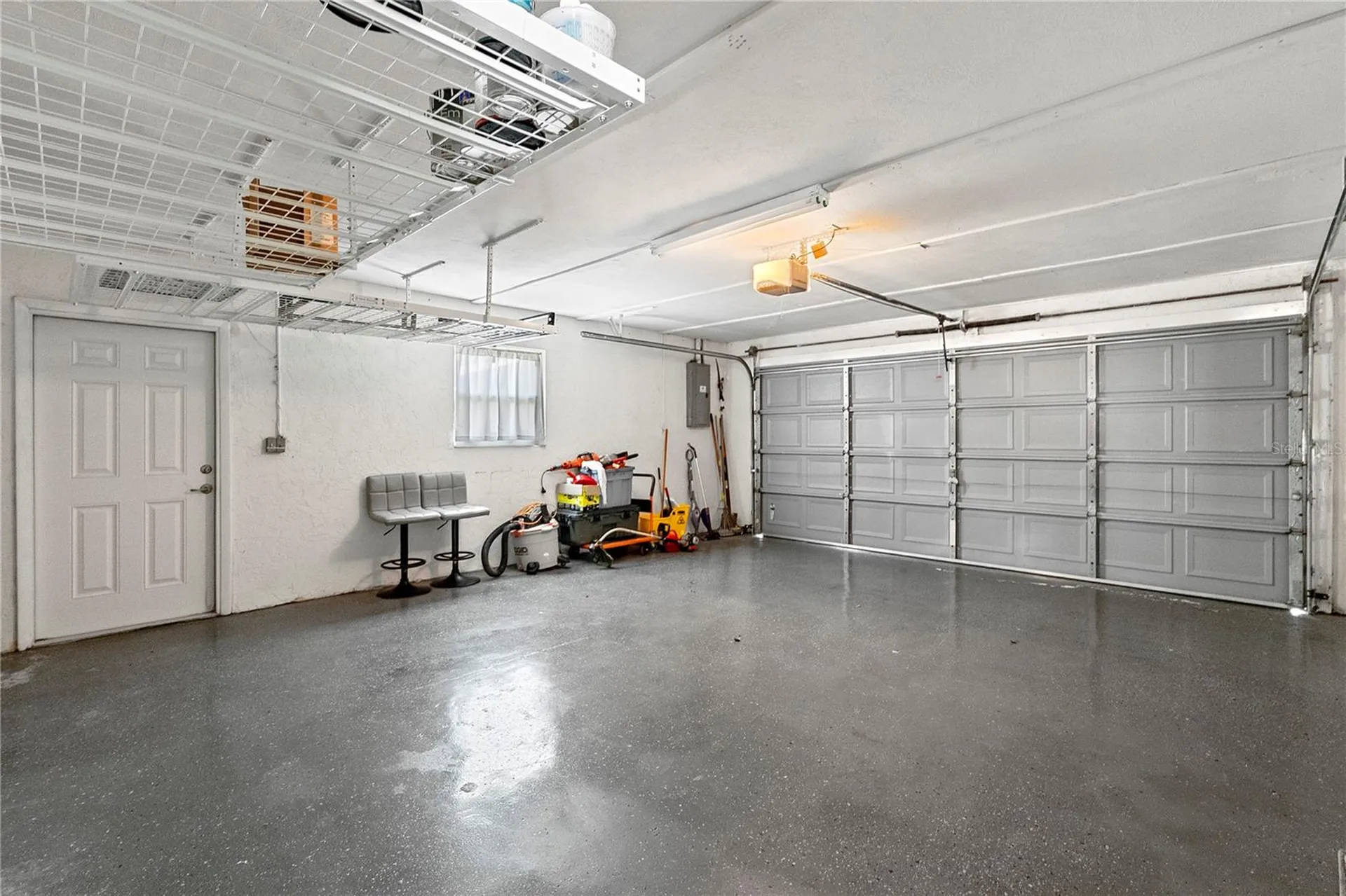805 Leisey Circle Ruskin FL 33570