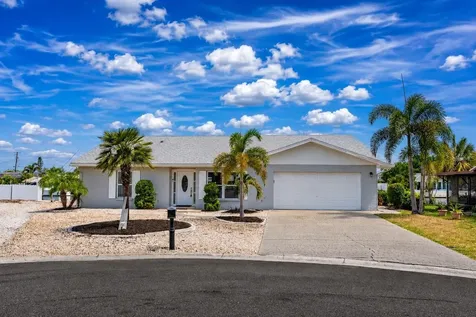 805 Leisey Circle Ruskin FL 33570
