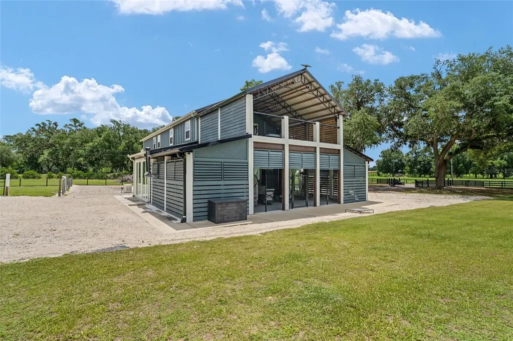 904 NW 111th Lane Oxford FL 34484