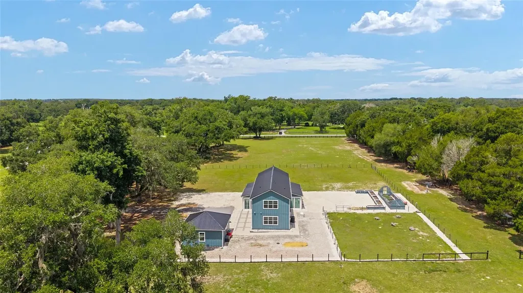 904 NW 111th Lane Oxford FL 34484