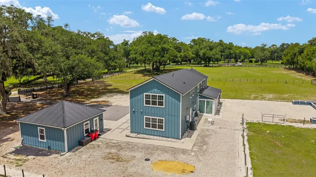 904 NW 111th Lane Oxford FL 34484