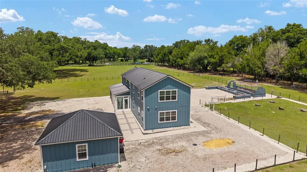 904 NW 111th Lane Oxford FL 34484