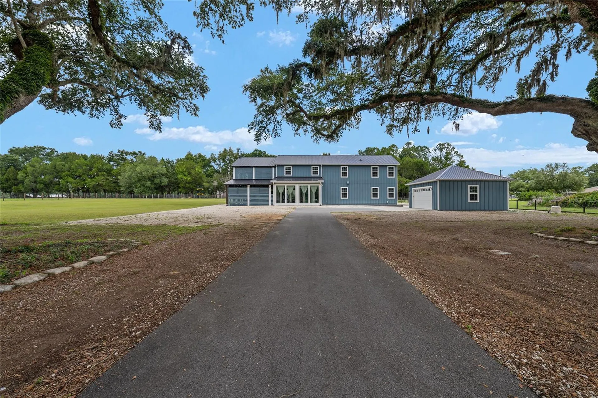 904 NW 111th Lane Oxford FL 34484