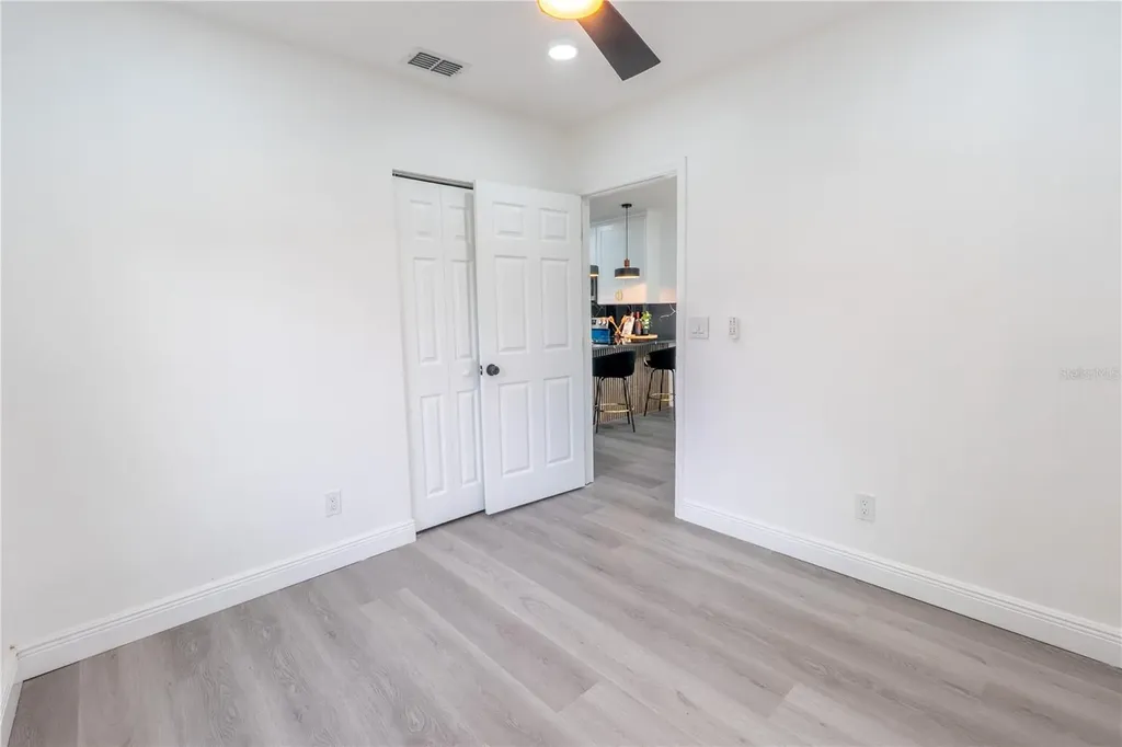 8408 N Seminole Avenue Tampa FL 33604