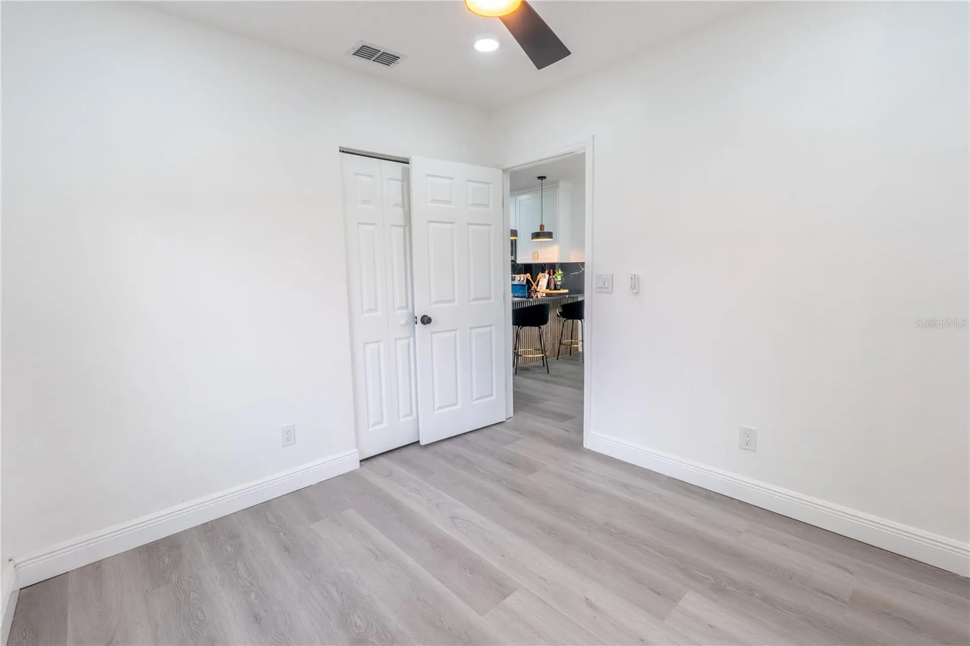 8408 N Seminole Avenue Tampa FL 33604