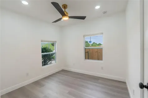 8408 N Seminole Avenue Tampa FL 33604