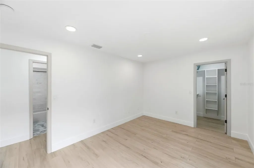 4401 Little John Trail Sarasota FL 34232