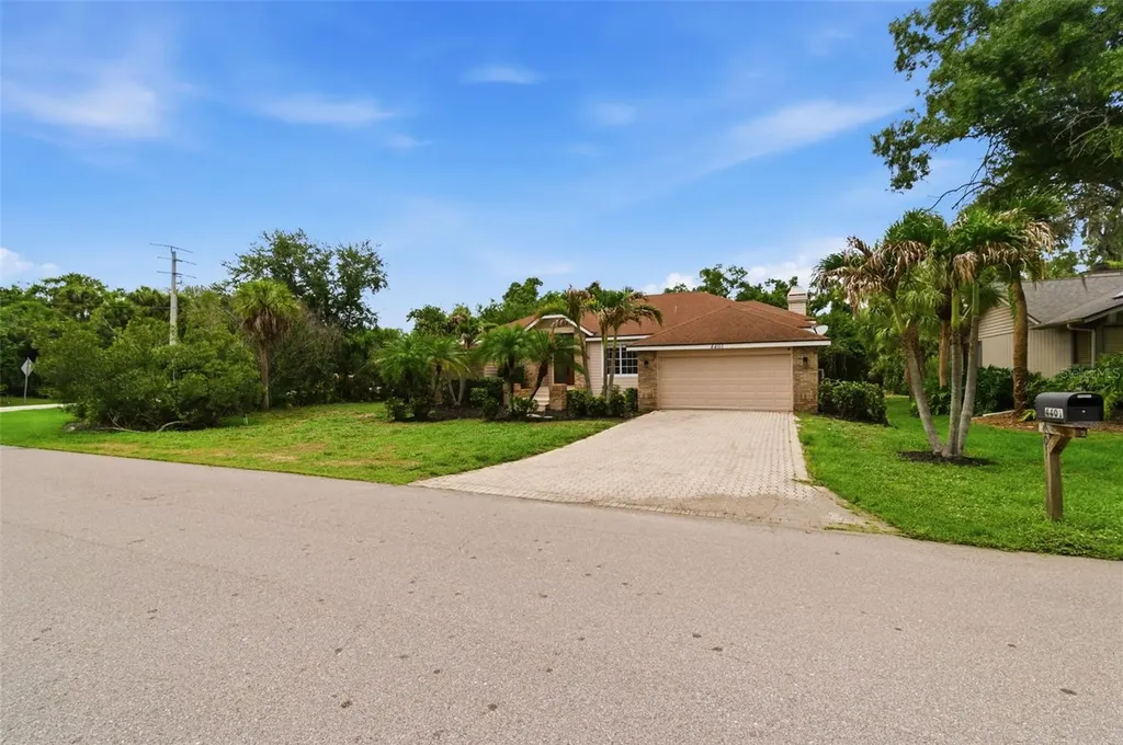 4401 Little John Trail Sarasota FL 34232