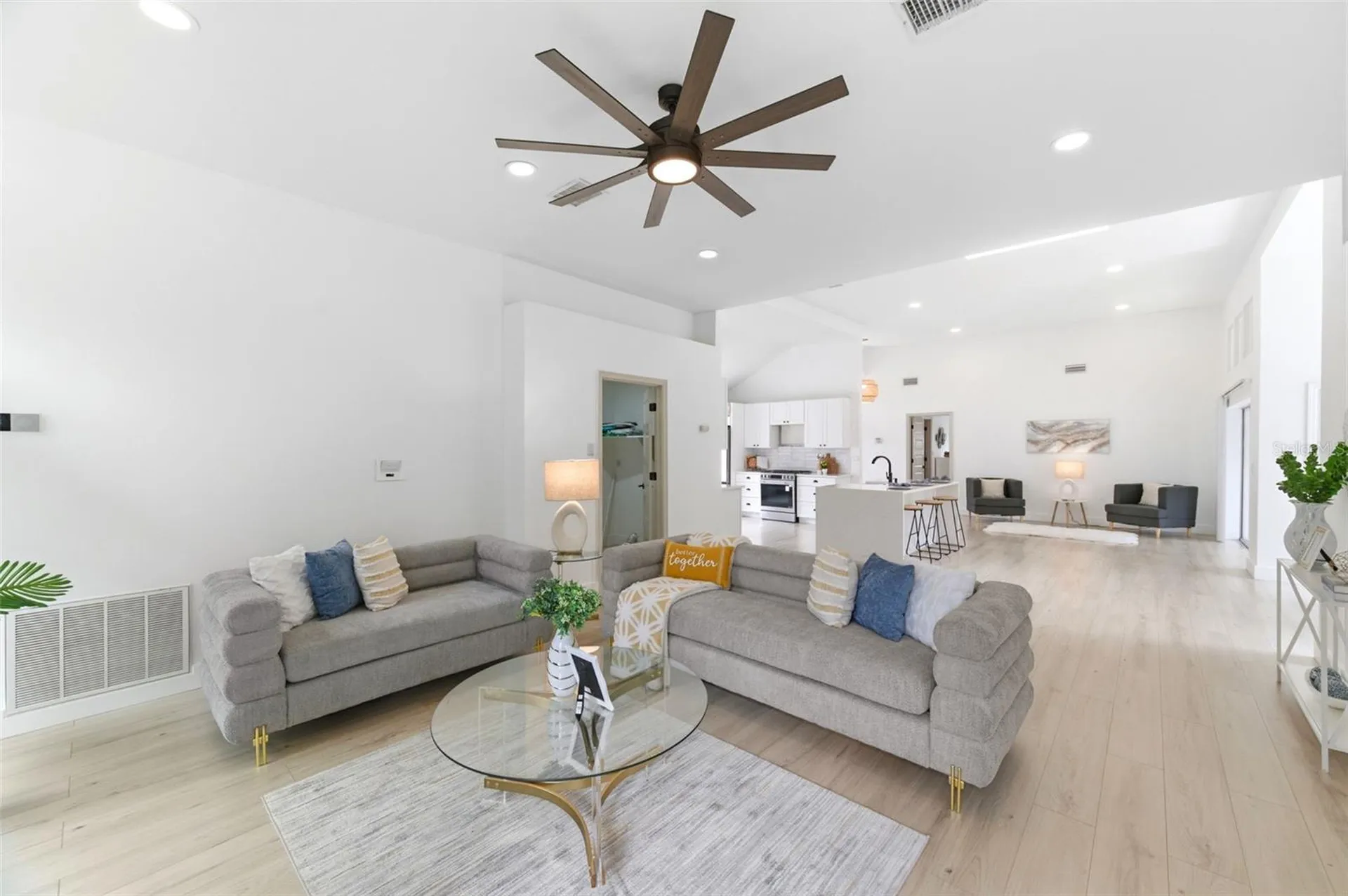 4401 Little John Trail Sarasota FL 34232