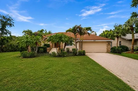 4401 Little John Trail Sarasota FL 34232