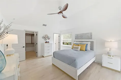 4401 Little John Trail Sarasota FL 34232
