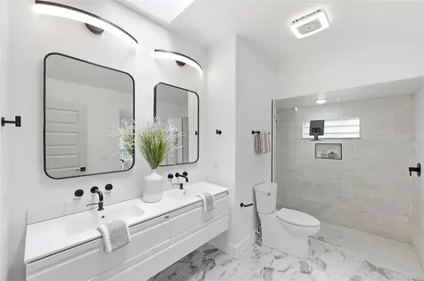 4401 Little John Trail Sarasota FL 34232