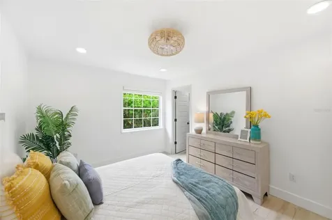 4401 Little John Trail Sarasota FL 34232