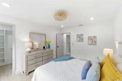 4401 Little John Trail Sarasota FL 34232