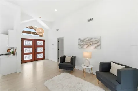 4401 Little John Trail Sarasota FL 34232