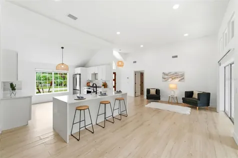 4401 Little John Trail Sarasota FL 34232