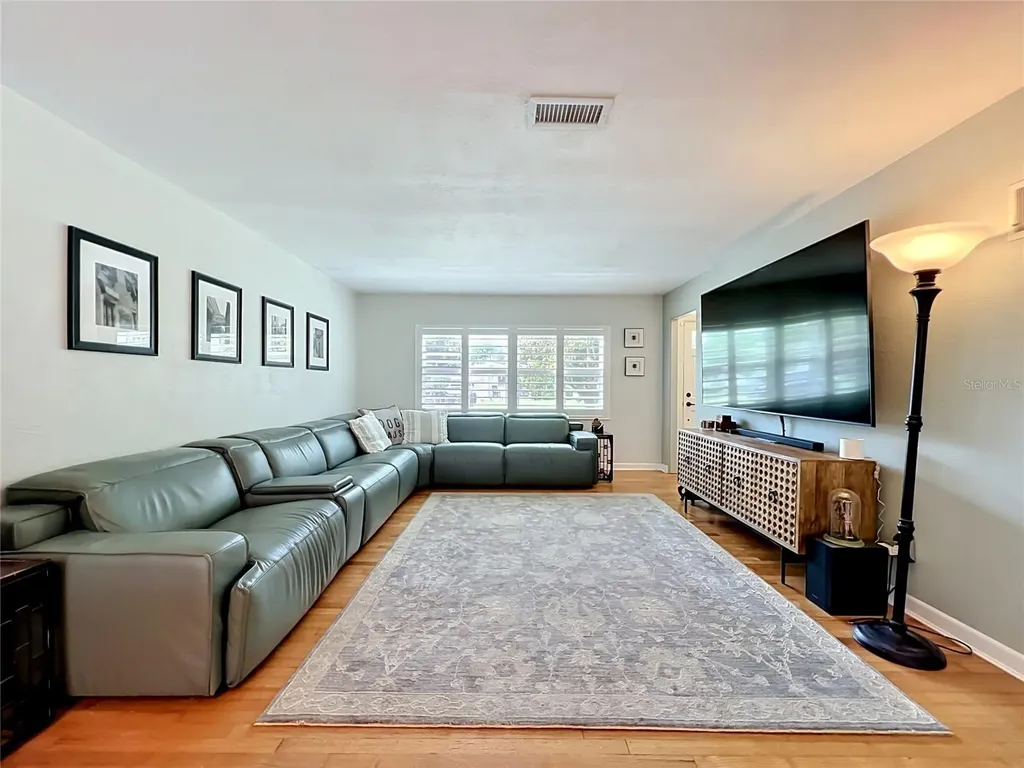 2806 Vine Street Orlando FL 32806