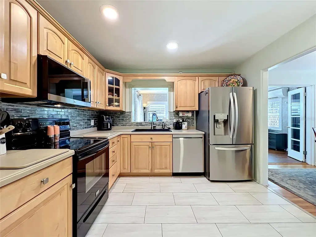 2806 Vine Street Orlando FL 32806
