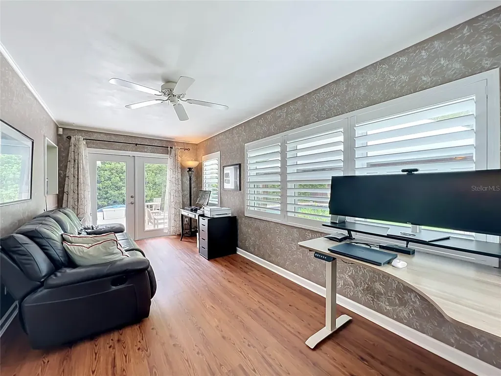 2806 Vine Street Orlando FL 32806