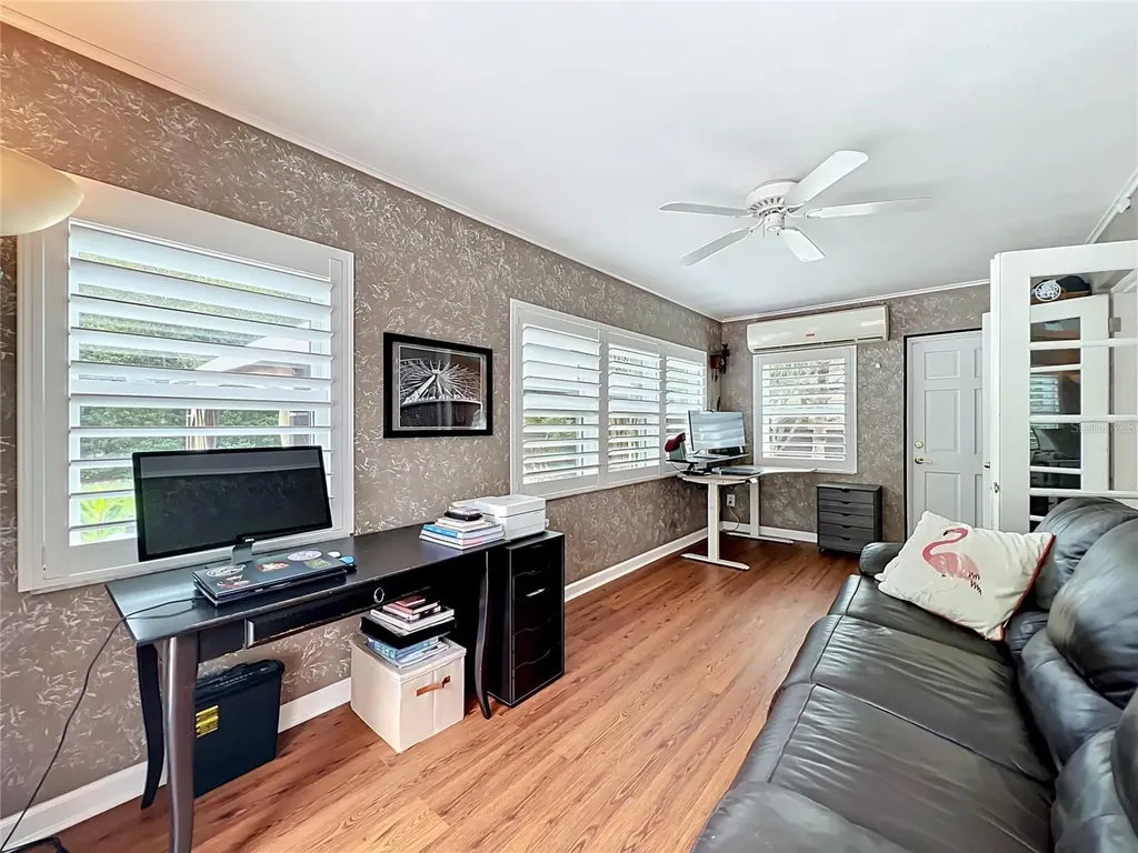 2806 Vine Street Orlando FL 32806