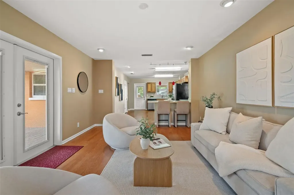 607 N Lincoln Avenue Tampa FL 33609