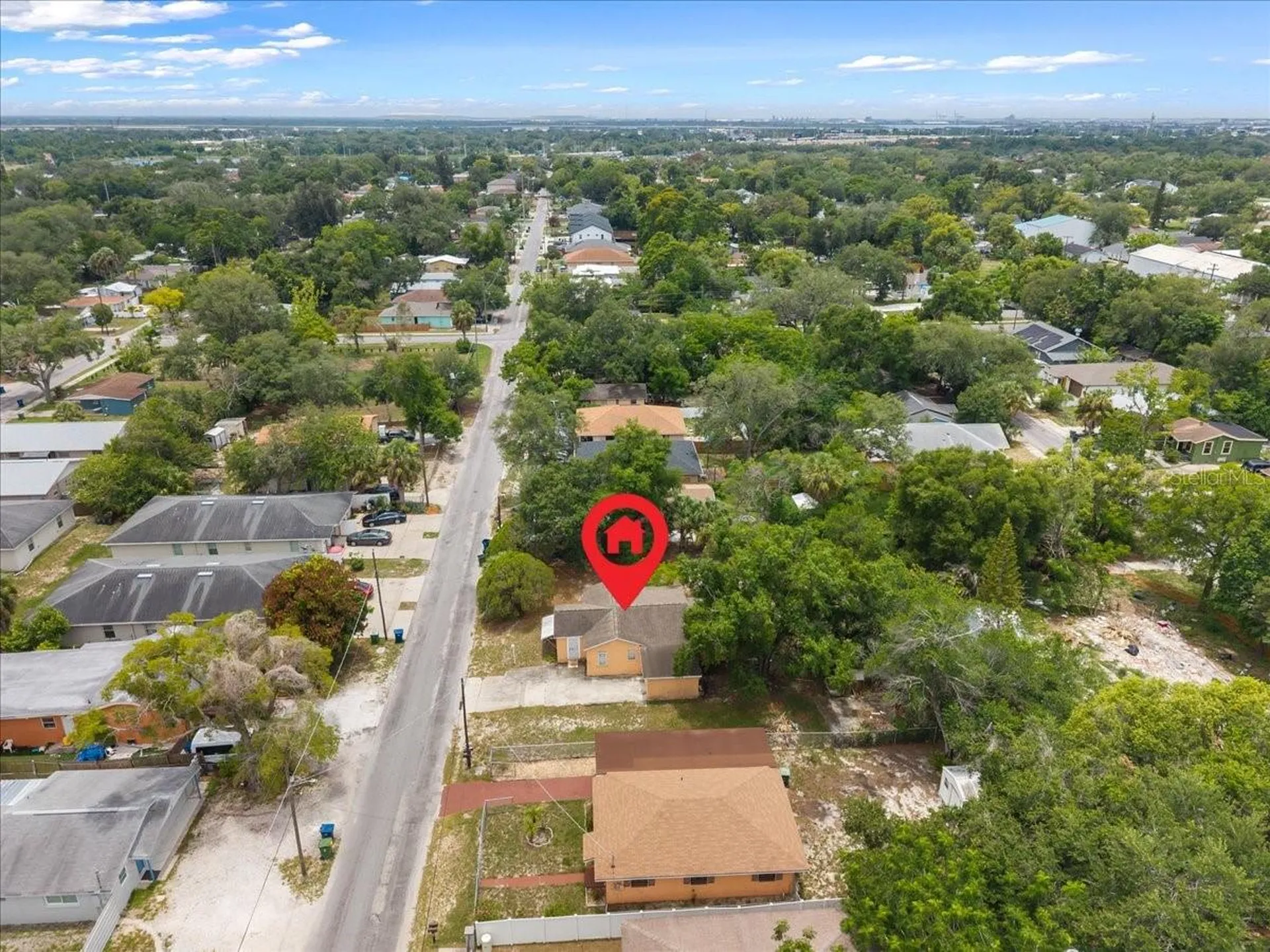 3816 N 52nd Street Tampa FL 33619