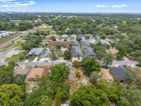 3816 N 52nd Street Tampa FL 33619