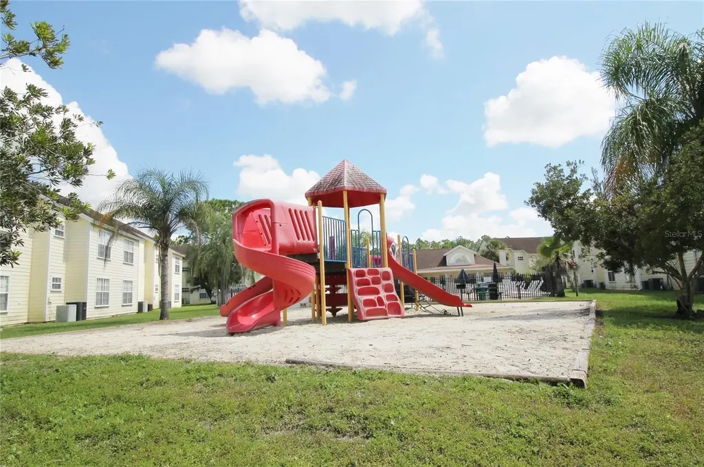 5004 Laguna Bay Circle Kissimmee FL 34746