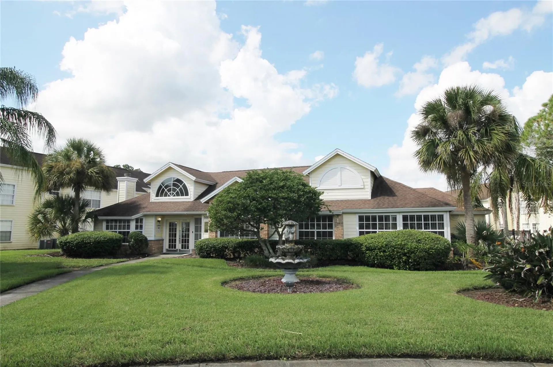 5004 Laguna Bay Circle Kissimmee FL 34746