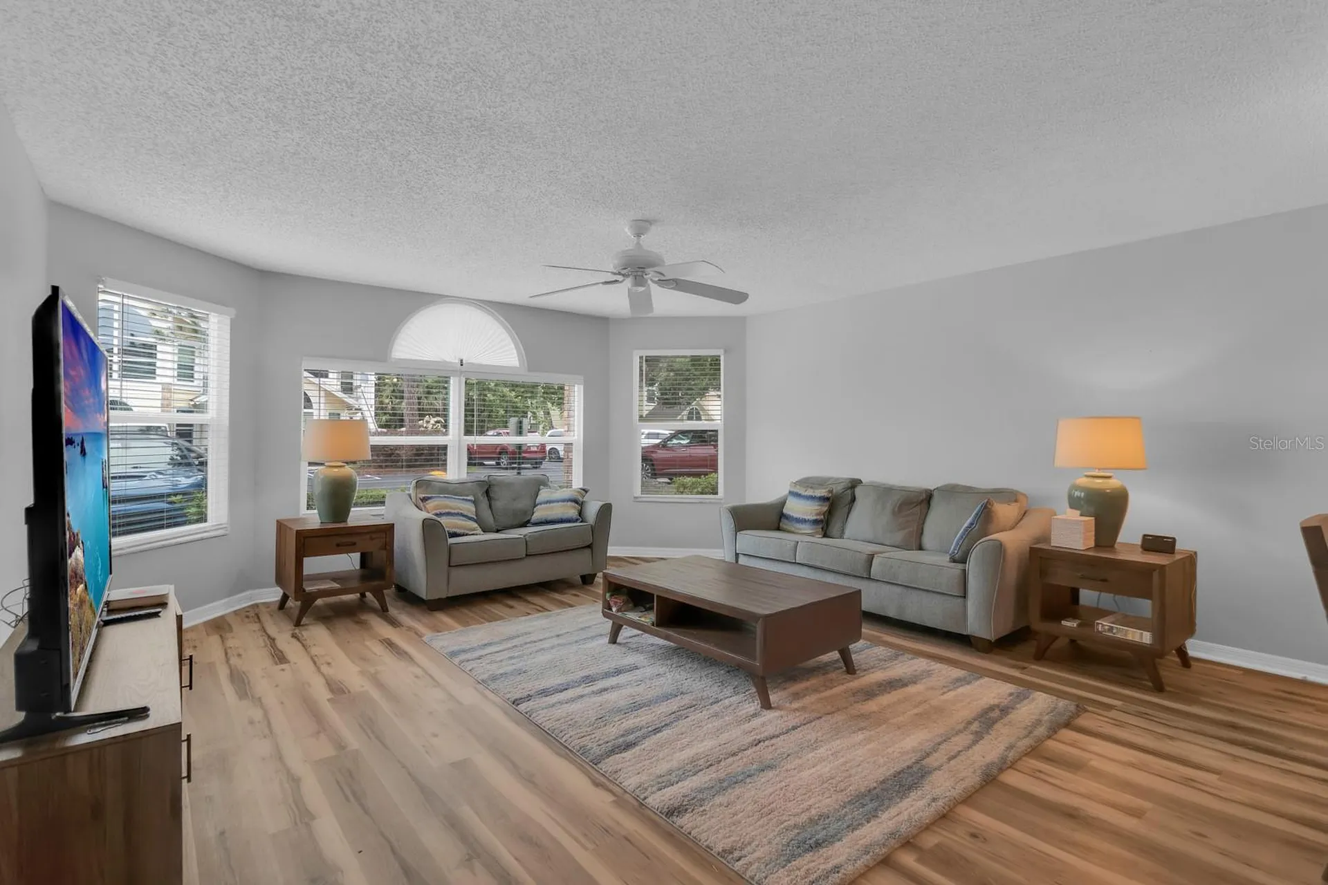5004 Laguna Bay Circle Kissimmee FL 34746