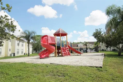 5004 Laguna Bay Circle Kissimmee FL 34746