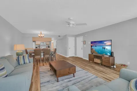 5004 Laguna Bay Circle Kissimmee FL 34746