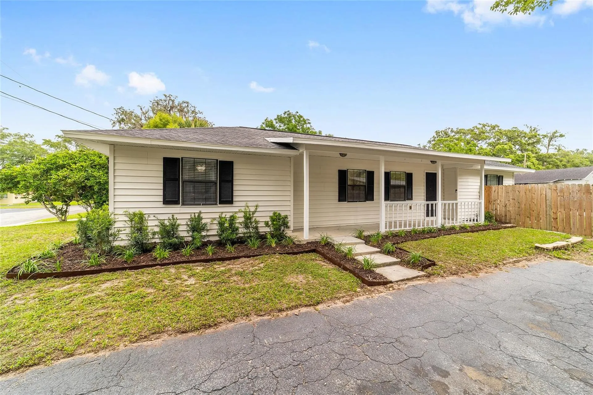 920 SE 2nd Street Ocala FL 34471