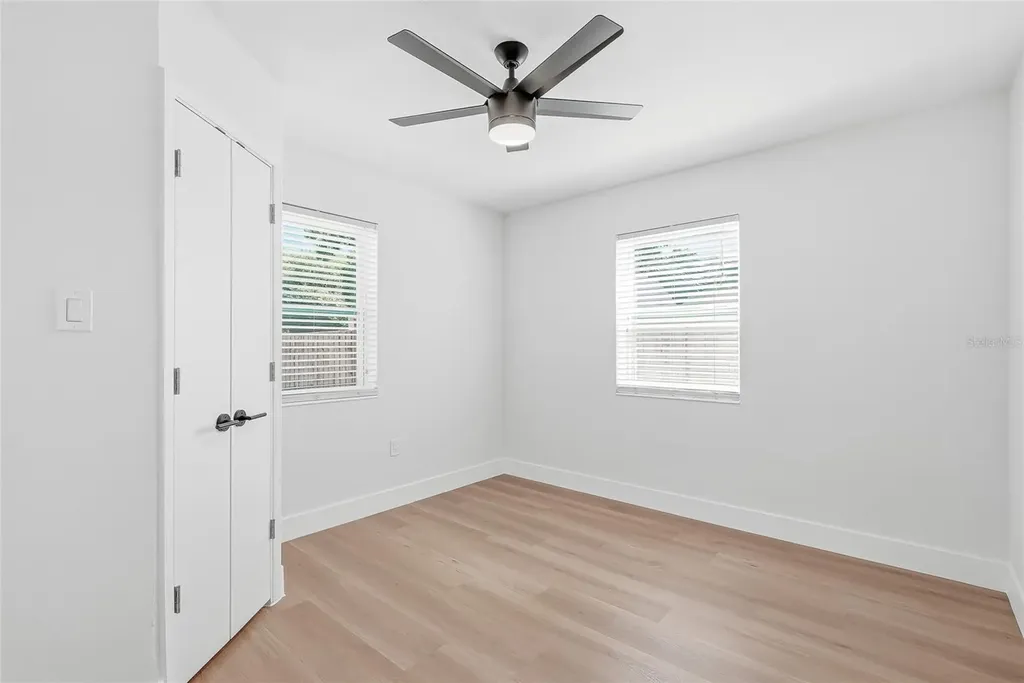 2847 10th Avenue N St Petersburg FL 33713