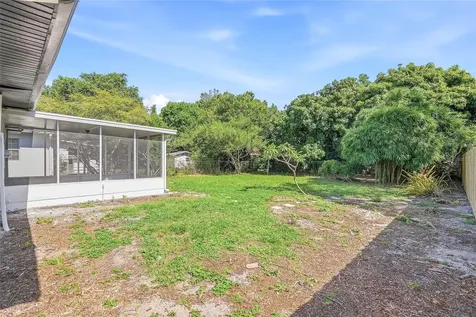 2847 10th Avenue N St Petersburg FL 33713