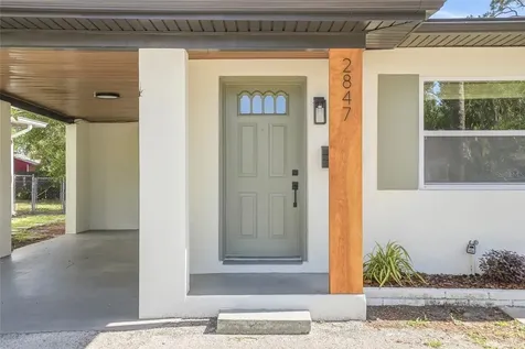 2847 10th Avenue N St Petersburg FL 33713