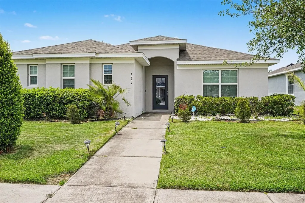4957 Castle Street E Kissimmee FL 34758