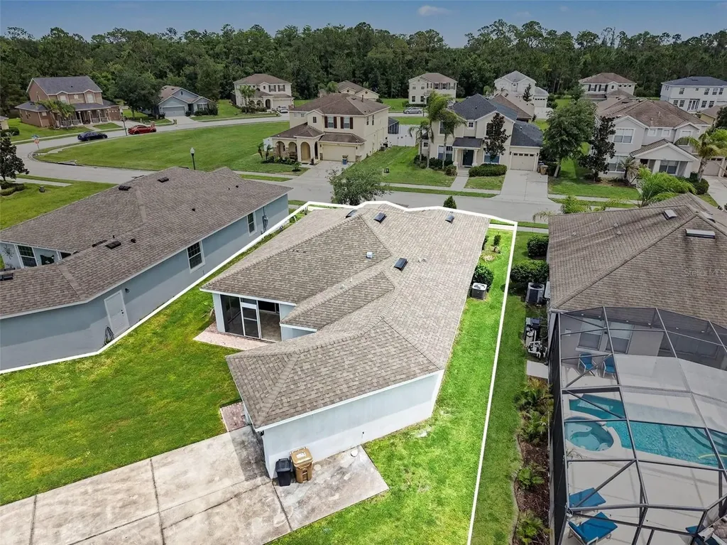 4957 Castle Street E Kissimmee FL 34758