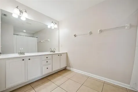 7138 Showcase Lane Orlando FL 32819