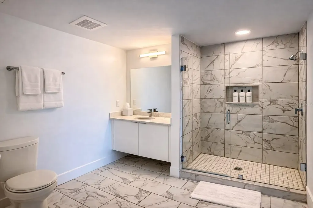 411 E Shore Drive Clearwater Beach FL 33767