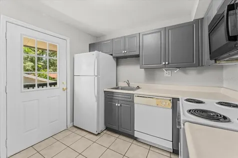 12407 Oak Cedar Place Tampa FL 33612