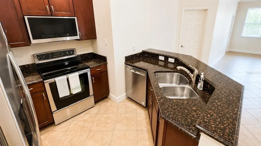 7919 Limestone Lane Sarasota FL 34233