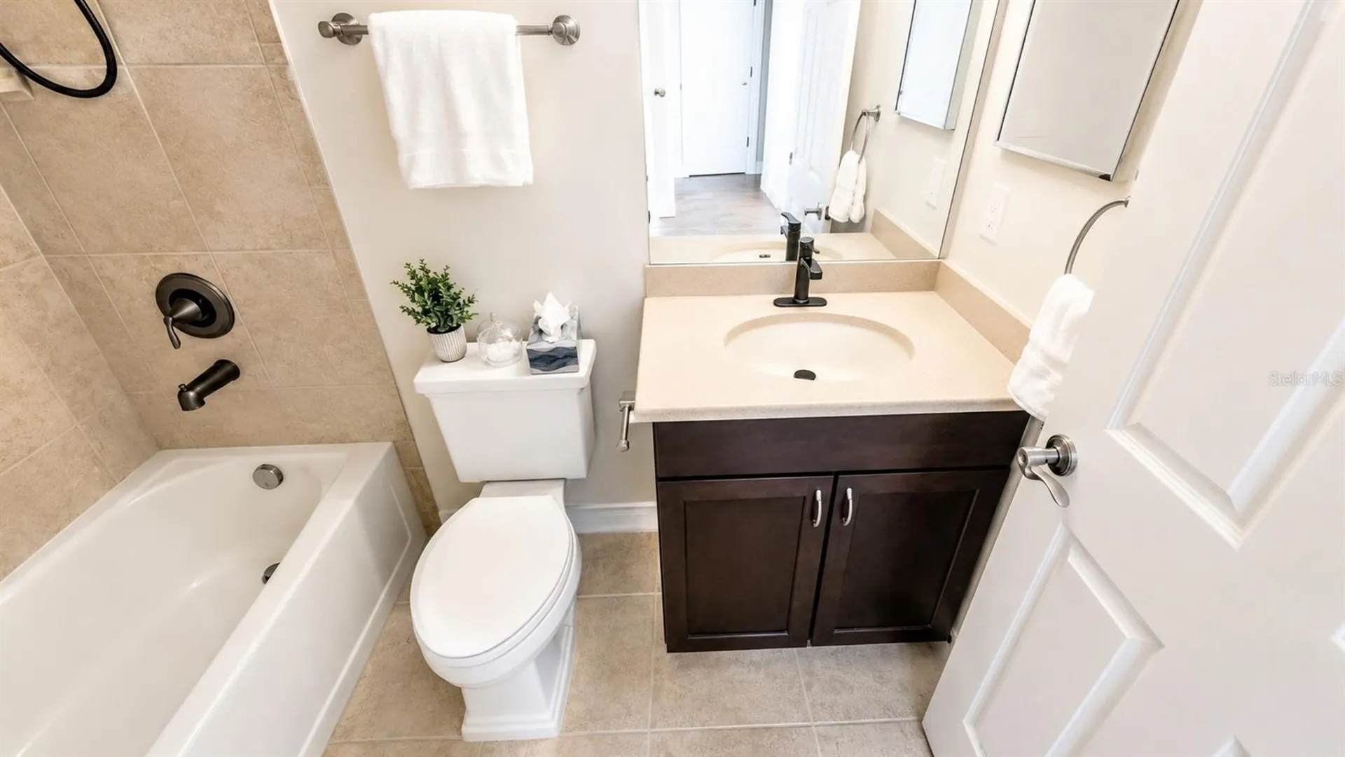 7919 Limestone Lane Sarasota FL 34233